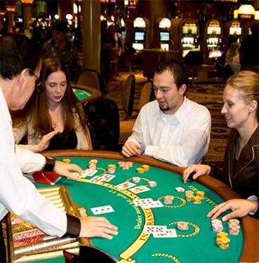 table casino joueur blackjack
